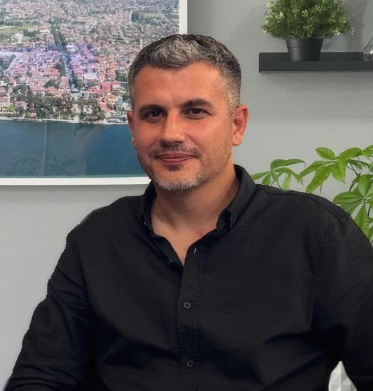 Erhan UĞUR / Aqua Emlak