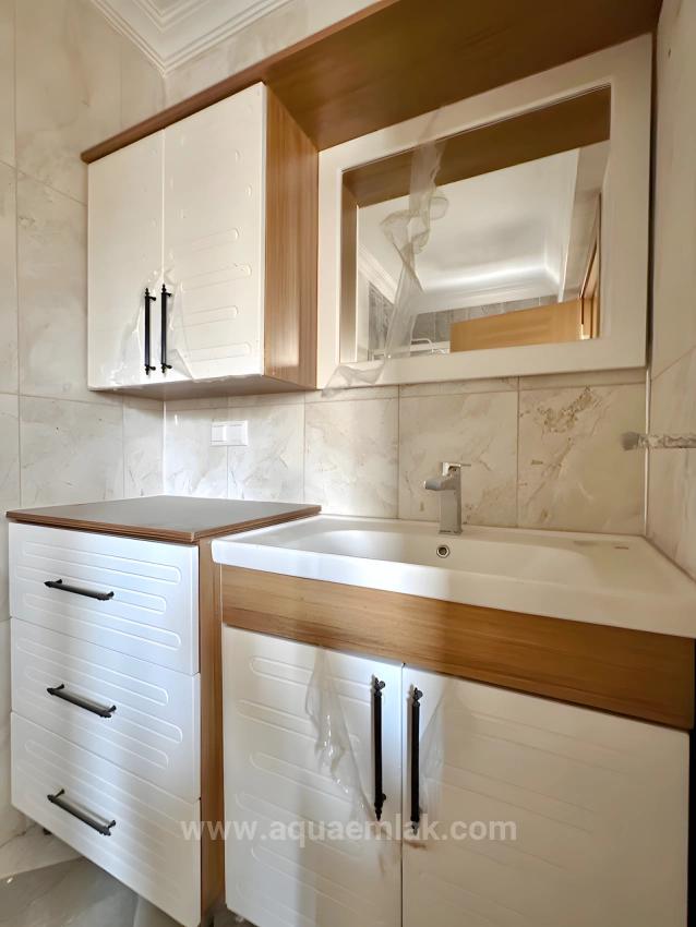 Villa Mit 3 Schlafzimmern Und 1 Wohnzimmer Zum Verkauf Im Zentrum Von Köyceğiz