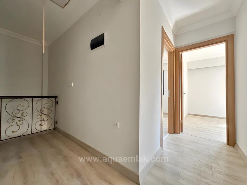 Villa Mit 3 Schlafzimmern Und 1 Wohnzimmer Zum Verkauf Im Zentrum Von Köyceğiz