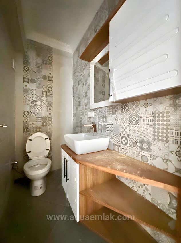 Villa Mit 3 Schlafzimmern Und 1 Wohnzimmer Zum Verkauf Im Zentrum Von Köyceğiz