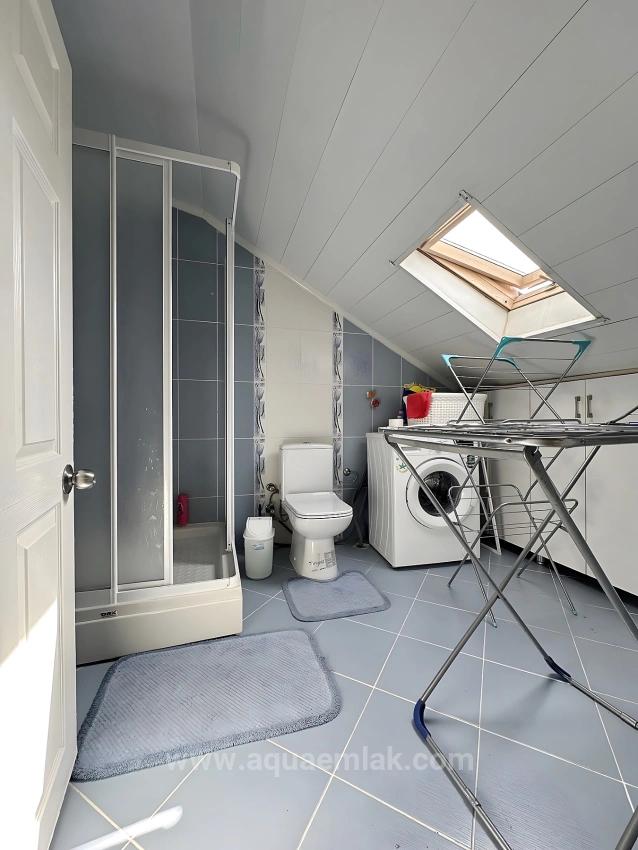 Villa Mit Pool Auf Einem Grundstück Im Stadtteil Fethiye Akarca