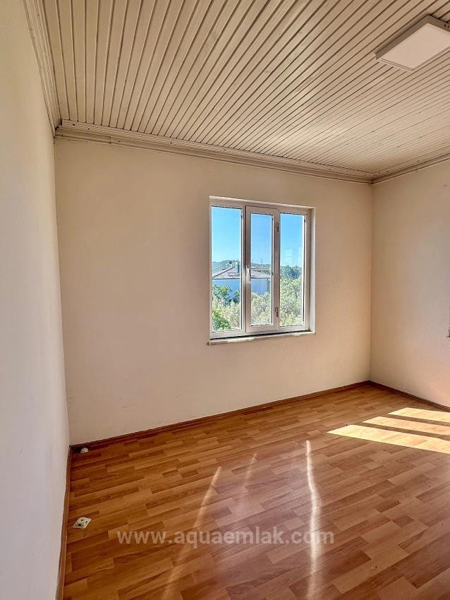 3+1 Wohnung Zur Miete Im Stadtteil Zeytinalanı, Köyceğiz.