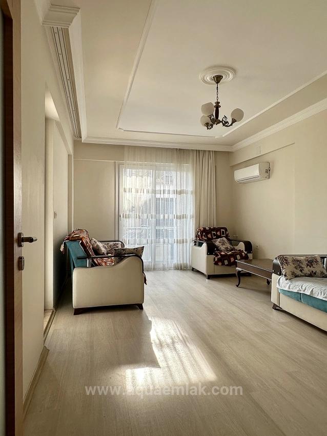 Wohnung Zur Miete Im Stadtzentrum Von Köyceğiz. Erdgeschoss, 2+1 Schlafzimmer, Geschlossene Küche Und Klimaanlage.