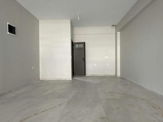 Toparlar Hauptstraße Über Der Mietladen / Geschäft