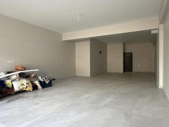Toparlar Hauptstraße Über Der Mietladen / Geschäft