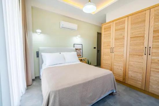 Köyceğiz Beyobası Stadtteil möbliert mit Pool zu vermieten freistehende Villa
