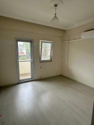 Drei Klimatisierte 3+1-Maisonette-Wohnungen Im Stadtzentrum Von Köyceğiz Zu Vermieten.