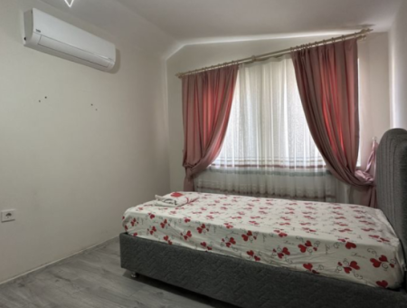 3 In 1 Möblierte Und Klimatisierte Maisonette-Wohnung Im Entwicklungsviertel Köyceğiz