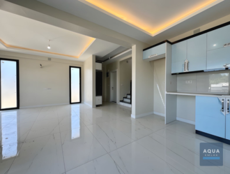 Köyceğiz Beyobasi Mah. Neu Gebautes 2 1 Haus Mit Privatem Garten