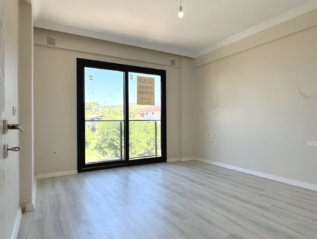 Köyceğiz Beyobasi Mah. Neu Gebautes 2 1 Haus Mit Privatem Garten