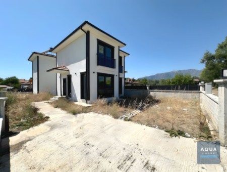 Köyceğiz Beyobasi Mah. Neu Gebautes 2 1 Haus Mit Privatem Garten