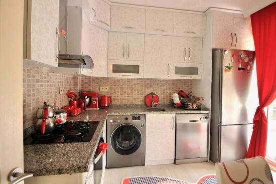2+1 Wohnung Mit Garten Zum Verkauf Im Zentrum Von Köyceğiz