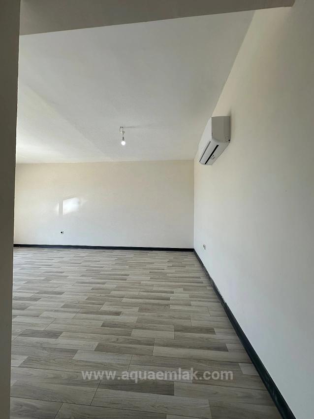 3+1 Apartment For Rent On The 2Nd Floor In A Gated Community In Köyceğiz, All Rooms Are Air-Conditioned.