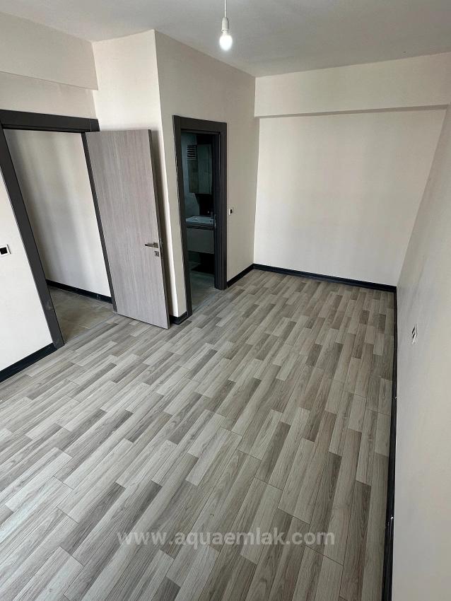 3+1 Apartment For Rent On The 2Nd Floor In A Gated Community In Köyceğiz, All Rooms Are Air-Conditioned.