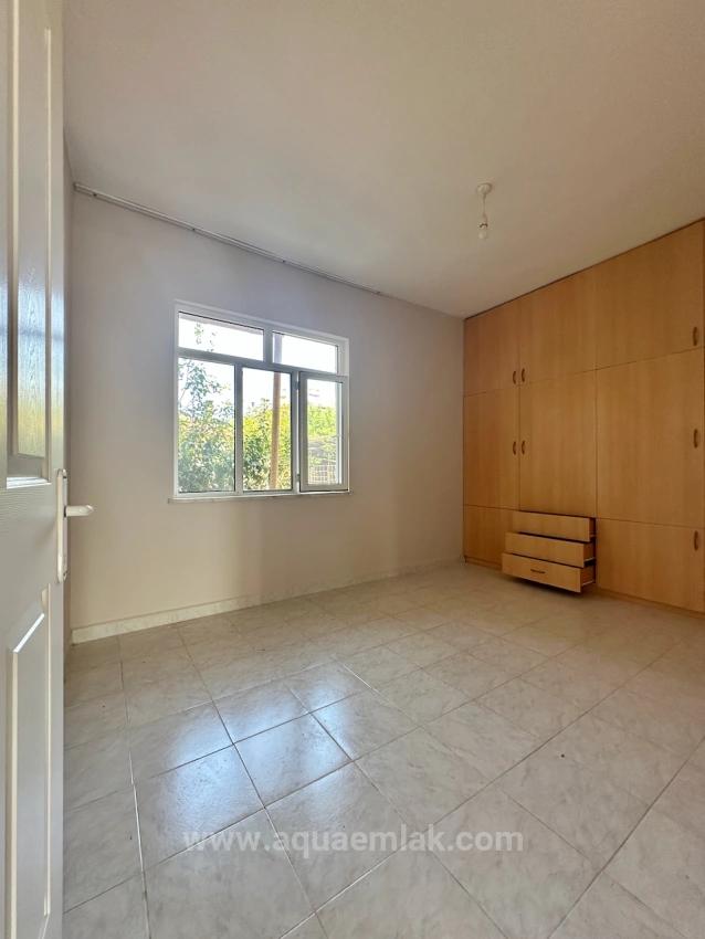 2+1 Apartment For Rent With Garden In Köyceğiz