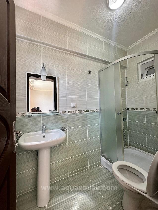 In The Centre Of Köyceğiz, A 3+1 Flat With A Spacious Usage Area