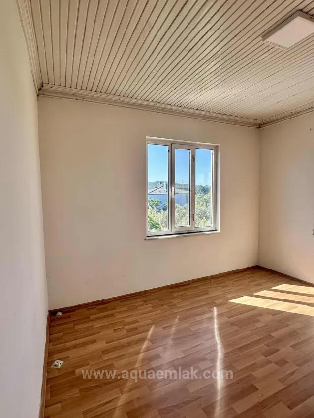 Spacious 3+1 Flat For Rent In Zeytinalanı Mahallesi, Köyceğiz