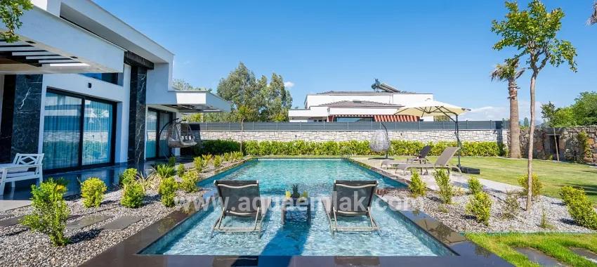 2+1 Bedroom Villa For rent in Beyobası Nbh. Köyceğiz - 140 m²