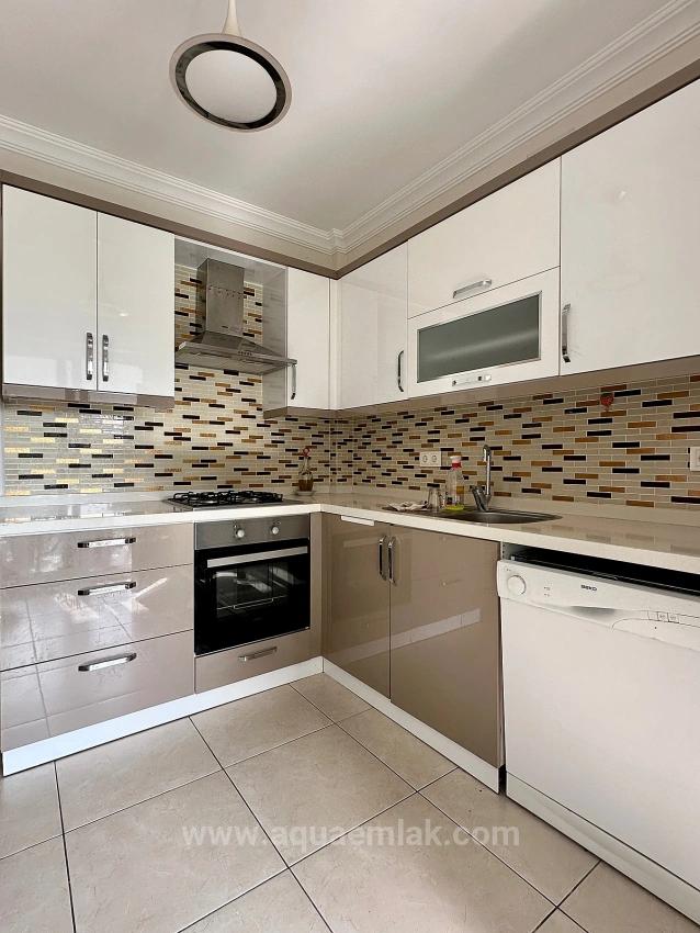 Apartment For Rent In Köyceğiz Town Center. Ground Floor, 2+1 Bedrooms, Closed Kitchen & Air Conditioning.