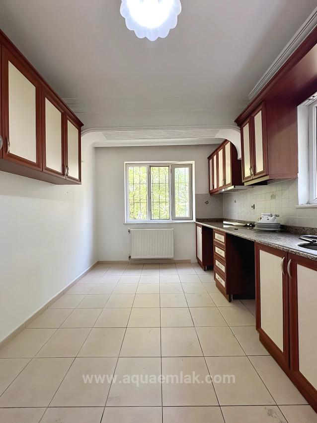 3+1 Detached House For Rent In Köyceğiz Center