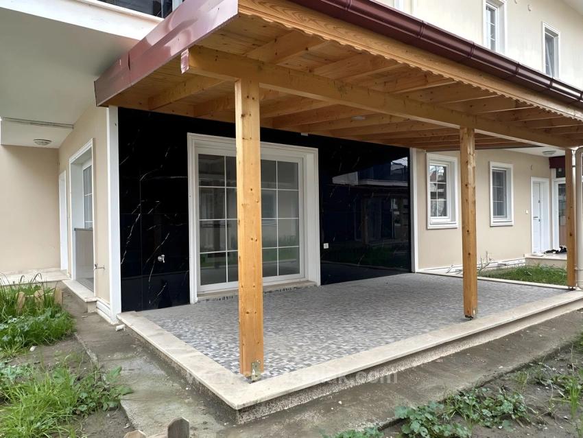 1+1 Garden Floor Flat For Sale In Köyceğiz Gelişim Neighborhood