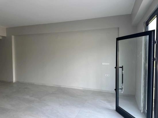 Shops / Stores For Rent On Toparlar Main Street