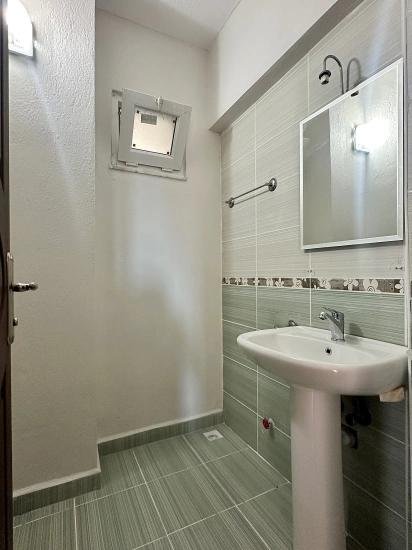 In The Centre Of Köyceğiz, A 3+1 Flat With A Spacious Usage Area