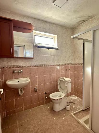 Spacious 3+1 Flat For Rent In Zeytinalanı Mahallesi, Köyceğiz