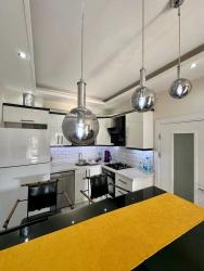 3+1 Flat For Sale With Large Terrace In Köyceğiz Center