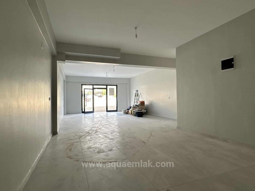 Сдается В Аренду Магазин/Торговое Помещение На Главной Улице Топарлара.