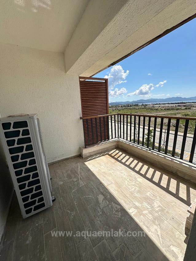 Сдается В Аренду 3+1 Квартира На 2-М Этаже В Закрытом Жилом Комплексе В Кёйджегизе. Все Комнаты Оборудованы Кондиционерами.