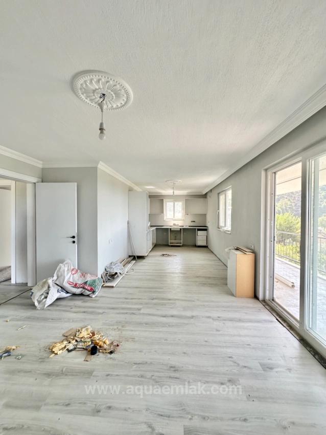 Квартира 3+1 В Аренду С Видом На Озеро В Ешилькёй, Кёйджегиз