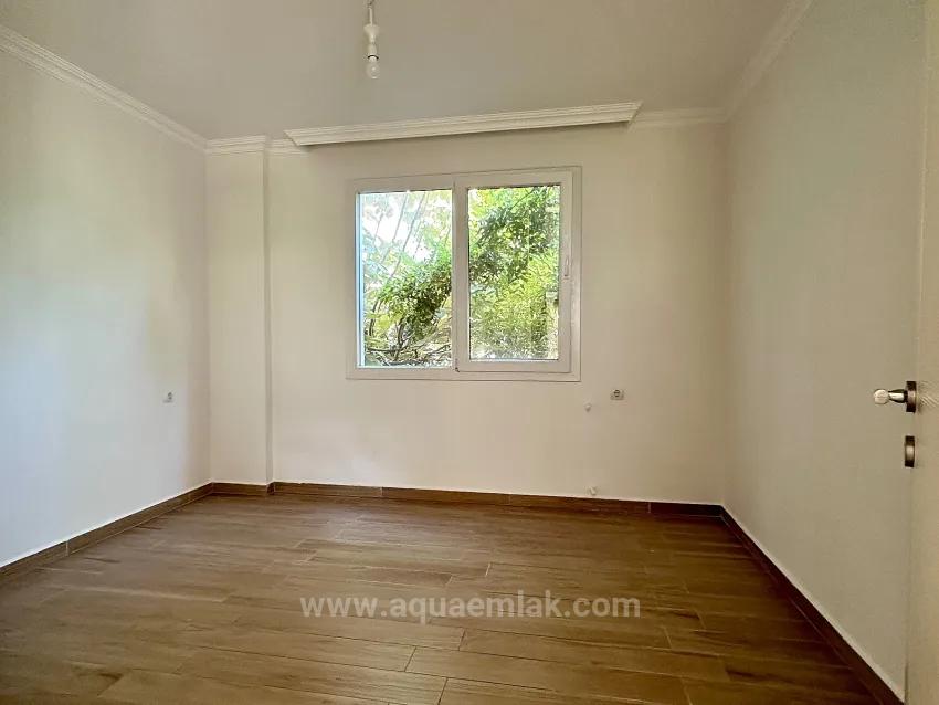 Сельский Центральное Расположение Закрытая Балконная И Кондиционированная 1+1 Квартира