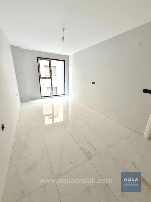 Продаётся Квартира-Офис 1+1 В Центре Муглы, Крытая Парковка, Подогрев Пола