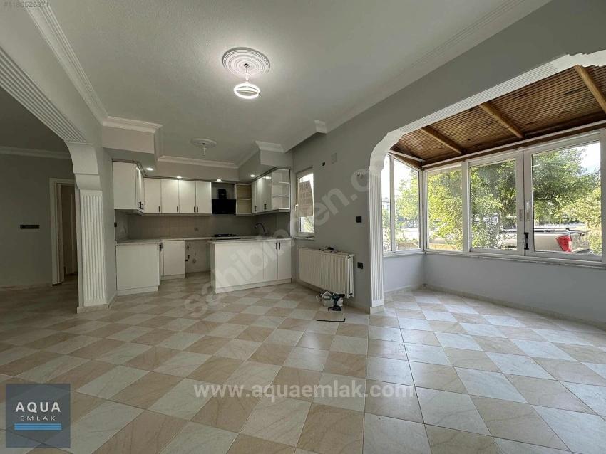 Сдается В Аренду 5-Комнатная Квартира С 1 Гостиной В Центре Города, В Закрытом Жилом Комплексе.