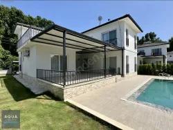В Аренду Вилла 4+1 в Yangı Köyceğiz - 180 m²