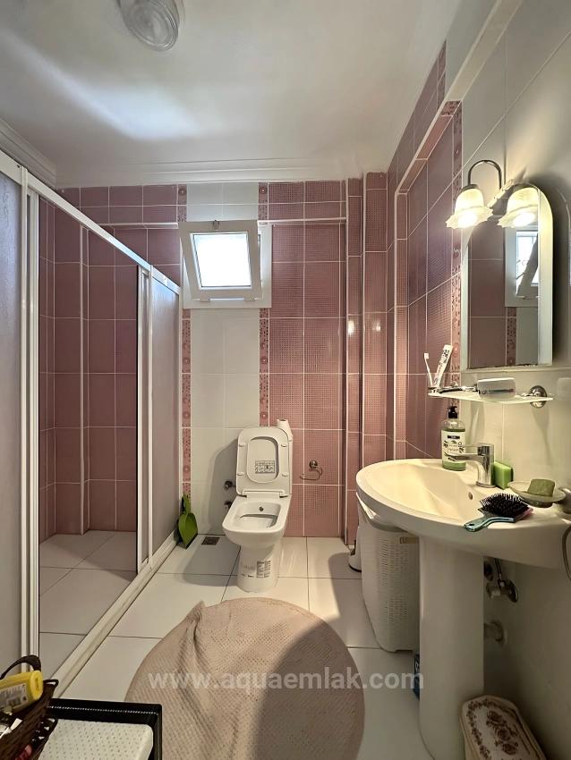 Fethiye Akarca Mahallesinde Site İçinde Havuzlu Villa