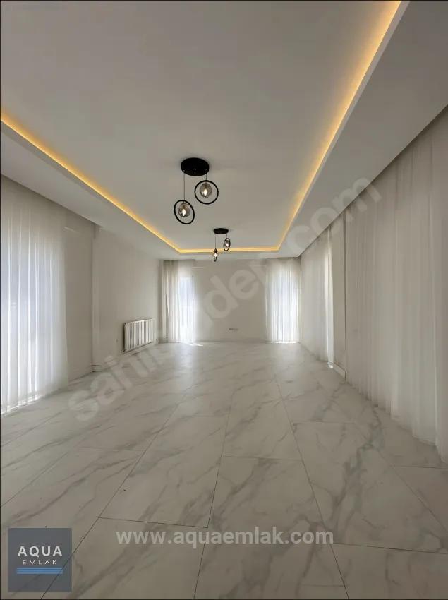 Köyceğiz'de Kiralık 4+1 Havuzlu Ve Isı Pompalı Müstakil Villa