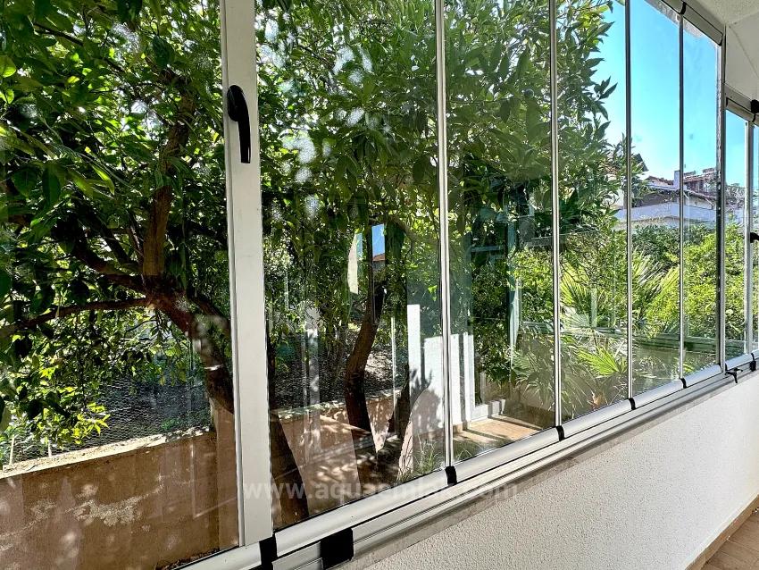 Köyceğiz Merkezi Konumda Kapalı Balkonlu Ve Klimalı 1+1 Daire