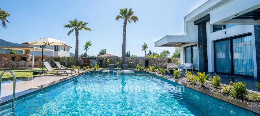 Köyceğiz Beyobası Mah. Kiralık 2+1 Villa - 140 m²