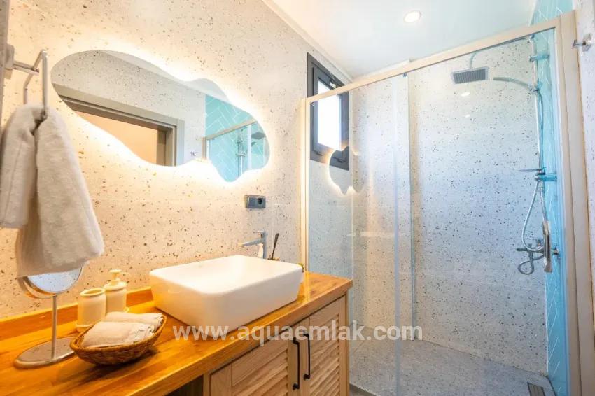 Köyceğiz Beyobası Mah. Kiralık 2+1 Villa - 140 m²