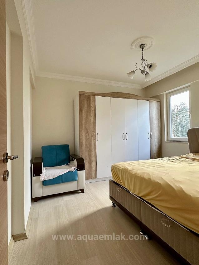 Köyceğiz Merkezde Kiralık Daire. Bahçe Katı 2+1 Kapalı Mutfak & Klimalı