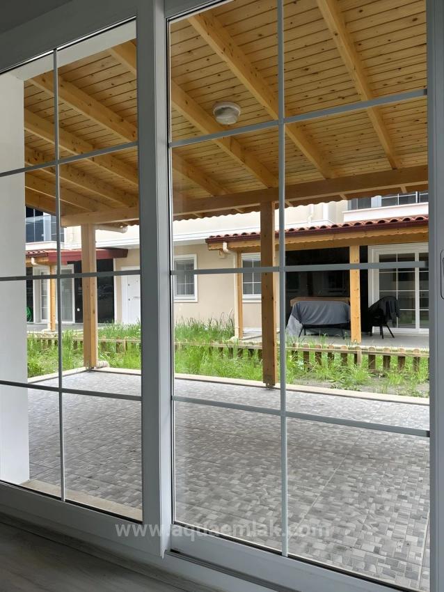 Köyceğiz Gelişim Mahallesinde Bahçe Katı Satılık 1+1 Daire