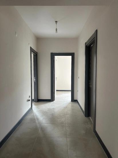 Köyceğiz De Site İcinde Bahçe Kat Tum Odalari Klimali 3+1 Kiralik Daire