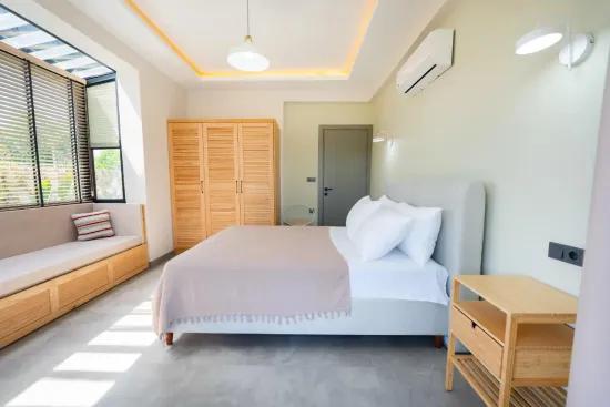 Köyceğiz Beyobası Mah Eşyalı Havuzlu Kiralık Müstakil Villa