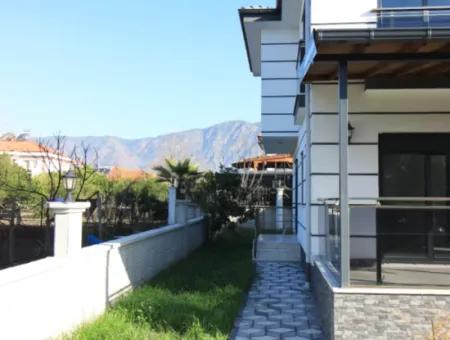 Köyceğiz Gelişim Mahallesinde Satılık Villa